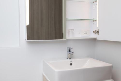 1 Bdr Pool Access Apartment Bangtao #103
