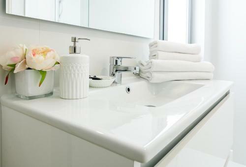Vg- 2 Bedroom Apartment In Luxury Development