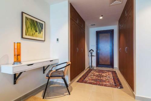 Luxury 1 Br Beach Apartment With Full Sea View