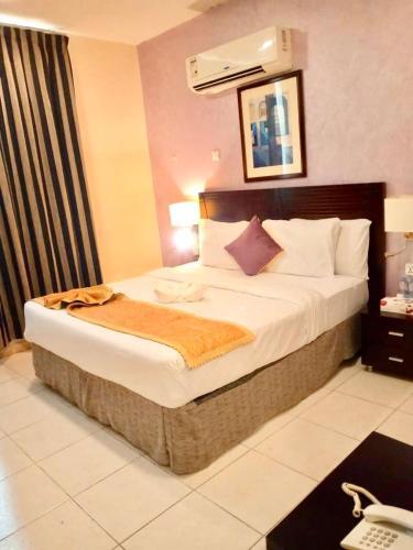 Hotel Lotus Furnished Apartments Llc.