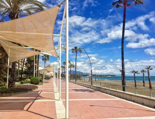 Unique Andalusian Townhouse Next To Beach