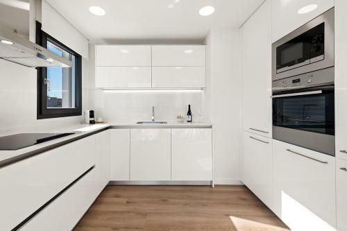Sunny Modern Apartment Perfect Located
