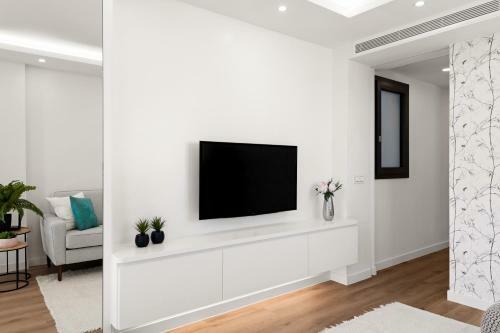 Sunny Modern Apartment Perfect Located
