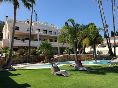 Huge Golf And Spa Mansion 8 Min From Puerto Banus