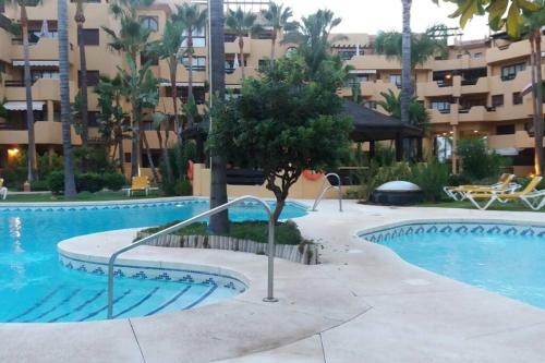 Apartamento �tico En Marbella Con Vistas Al Mar