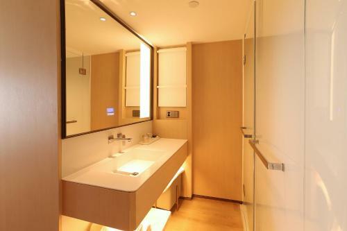 Bolly Wood Hotel Beijing Wangfujing Branch