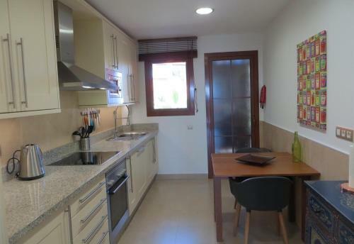 3 Bedroom Penthouse With Views