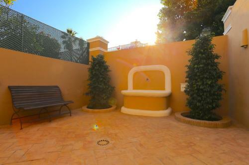 Las Ranas Casasola Beach Villa 15pax