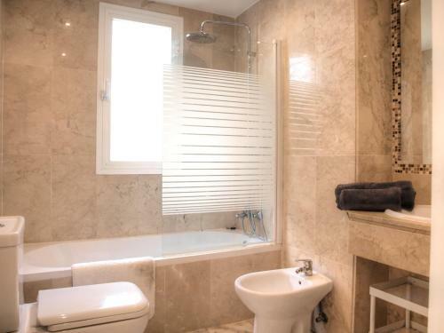 Sun Beach Apartment