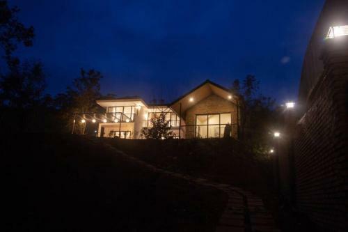 Villa Dhalia Stream View Cottage