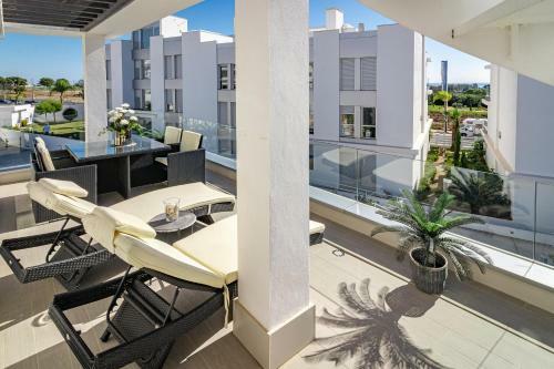Lm62a- Modern Family Apartment Close To Beach