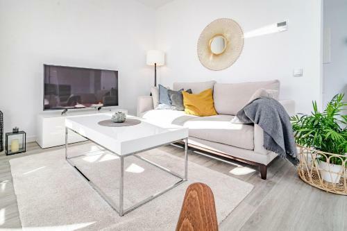 Lm62a- Modern Family Apartment Close To Beach