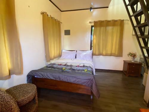 Hotel Taal Maranan Farmville By Cocotel