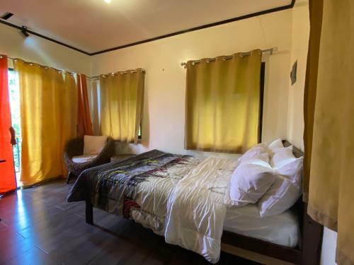 Hotel Taal Maranan Farmville By Cocotel