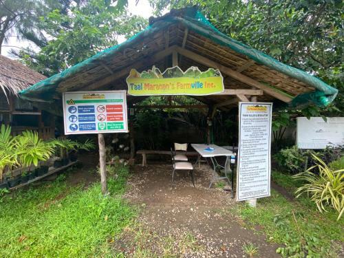Hotel Taal Maranan Farmville By Cocotel