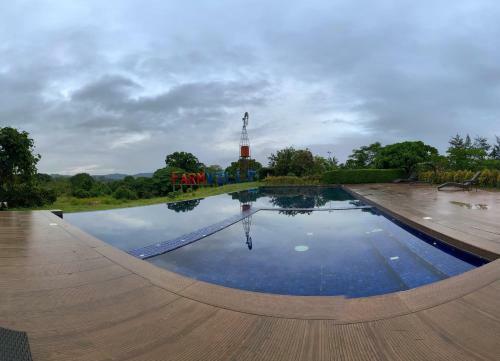 Hotel Taal Maranan Farmville By Cocotel