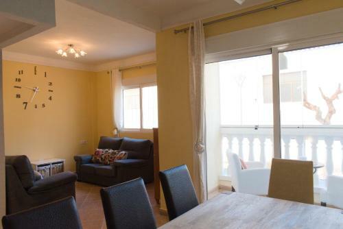 4 Bed Ground Floor Apartment With Rooftop Pool
