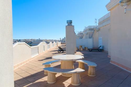 4 Bed Ground Floor Apartment With Rooftop Pool