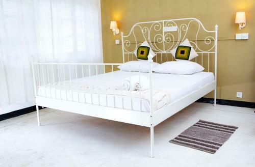Hostal Barnes Villa
