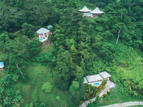 Hotel Koro Sun Resort & Rainforest Spa