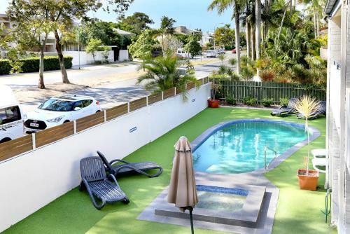 Aparthotel Noosa Parade Holiday Inn