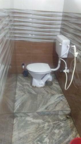 Hotel Amit Rest House By Wb Inn