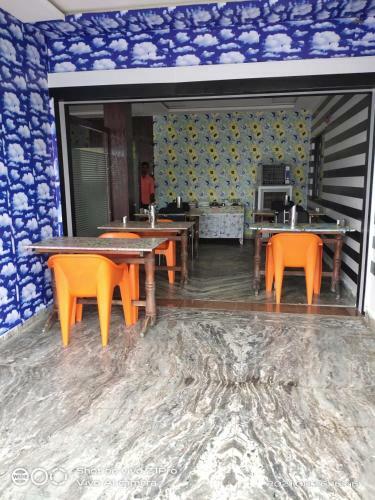 Hotel Amit Rest House By Wb Inn