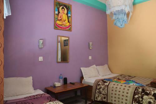 Hostal Nikunj Safari Guest House
