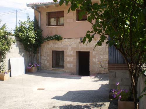 Los Olmos Holiday Home