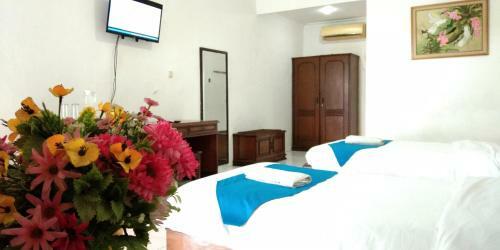 Hotel Sanashtri By Shm