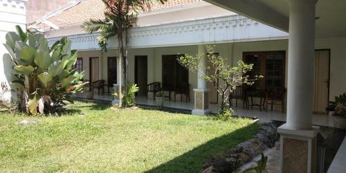 Hotel Sanashtri By Shm