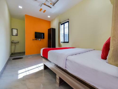 Oyo 75434 Hotel Everest Inn