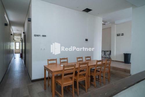 Hotel Yayah Rooms Bogor Syariah Redpartner