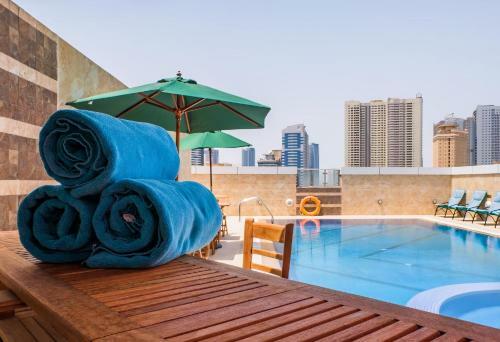 Crystal Plaza Al Majaz Hotel