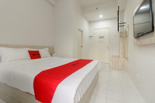 Hostal Reddoorz Apartment @ Dramaga Tower