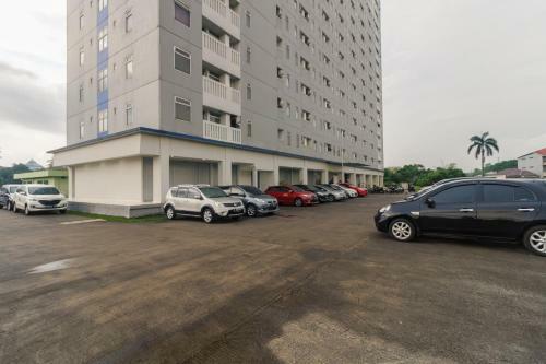 Hostal Reddoorz Apartment @ Dramaga Tower