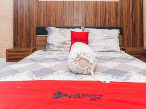 Hostal Reddoorz Syariah @ Ciampea Bogor