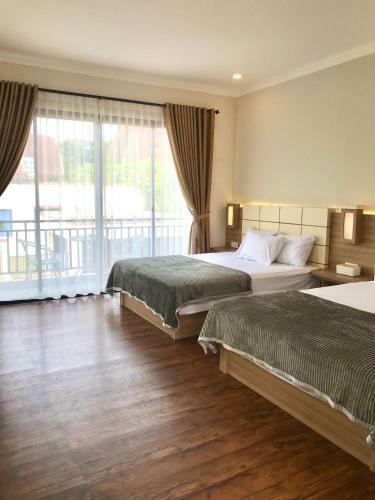 Vimala Hills Villa 3 Bedrooms