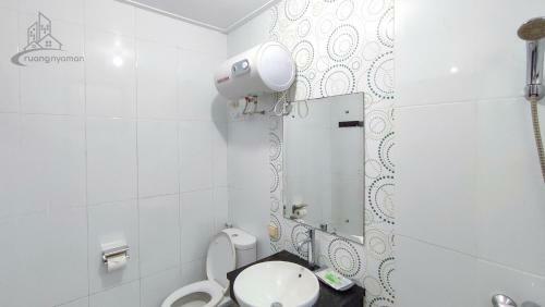 Hostal Atmosfer Guest House Sentul
