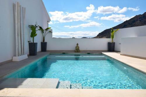 Villa Stunning, Luxury Home In Gaucin Town, Heated Pool