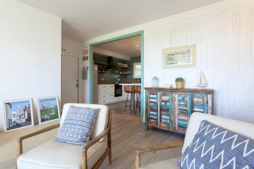 Gavamar Castelldefels Beachfront Apartment- Direct Access To The Beach