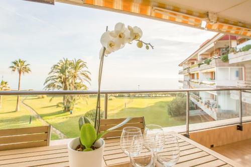 Luxury Gava Beachfront Apartment Barcelona