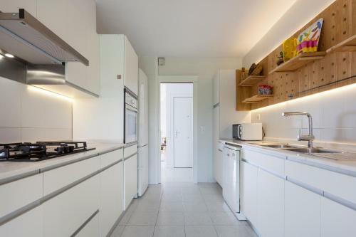 Gava Mar- Castelldefels Beachfront Apartment- Direct Access To The Beach