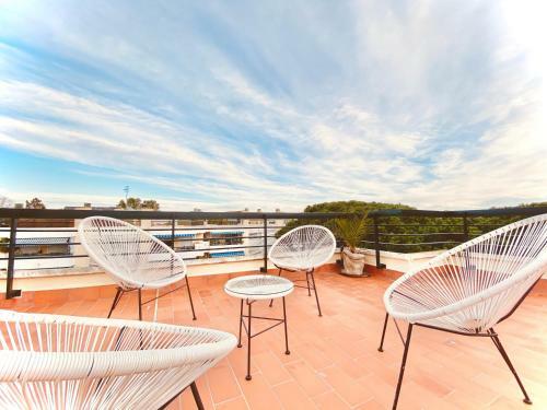 Apartamento Modern Penthouse With Rooftop Close To The Beach
