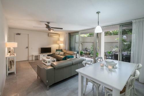 Aparthotel Noosa Harbour Resort