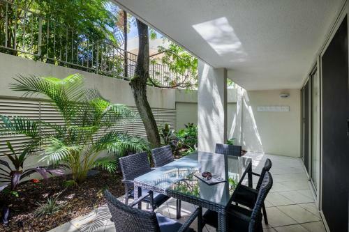 Aparthotel Noosa Harbour Resort