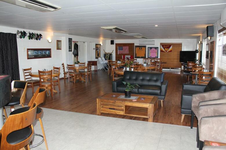 Colonial Rose Motel