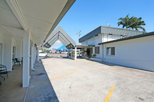 Motel Q Express