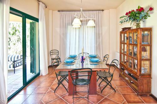 Villa Maria Your Luxury Retreat With A Quiet Pool