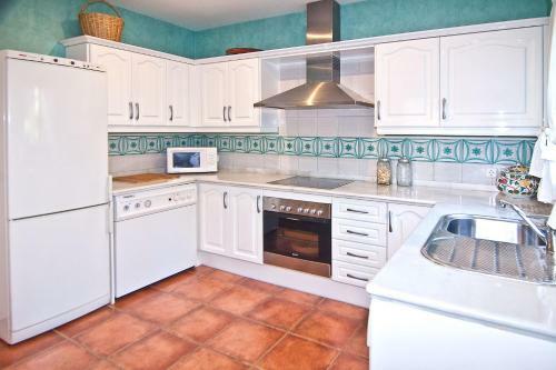 Villa Maria Your Luxury Retreat With A Quiet Pool